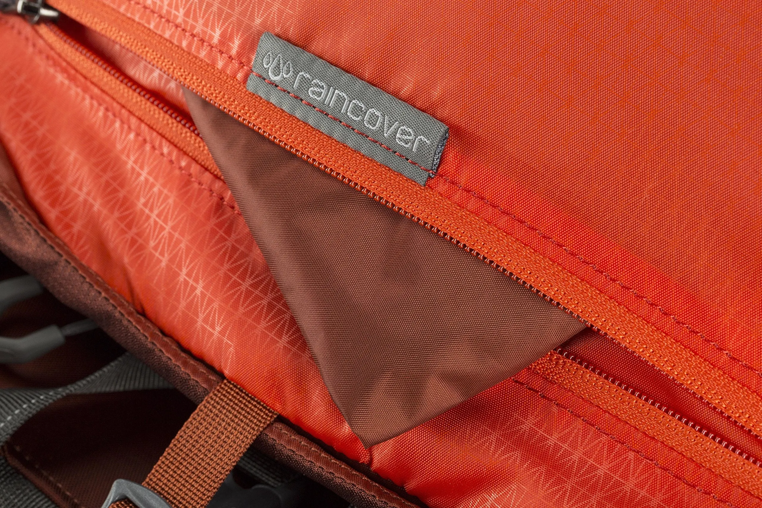 Gregory Mountain Products Men's Baltoro 75 Liter Backpack, Ferrous Orange, Small