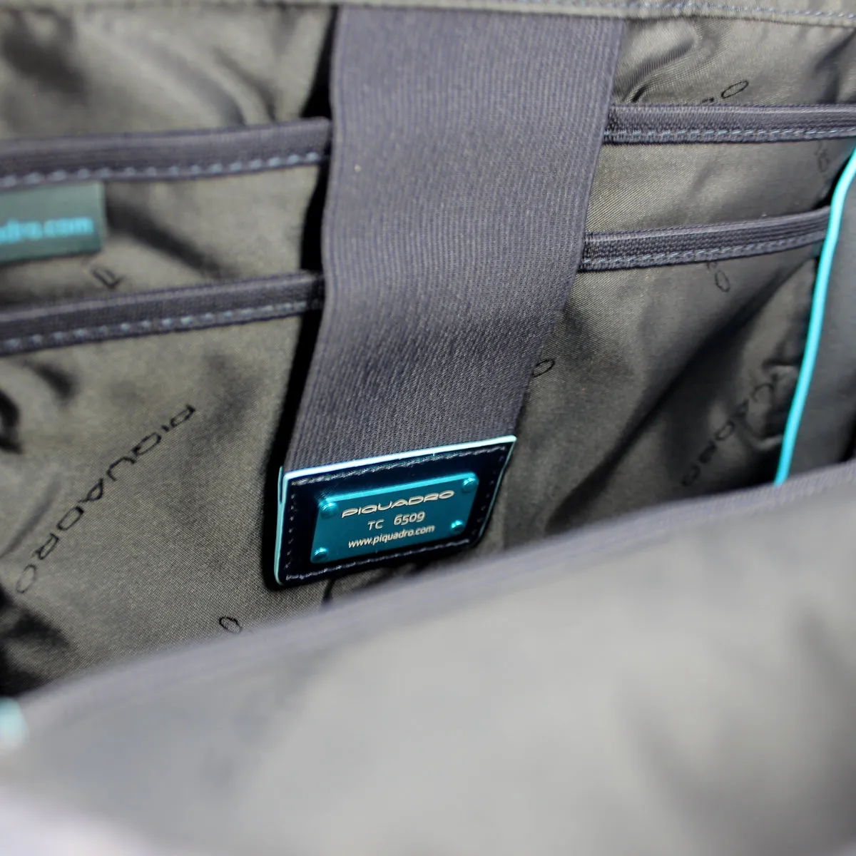 Piquadro - Blue Square 15.6 Large Backpack RFID - CA4762B2 - BLU2
