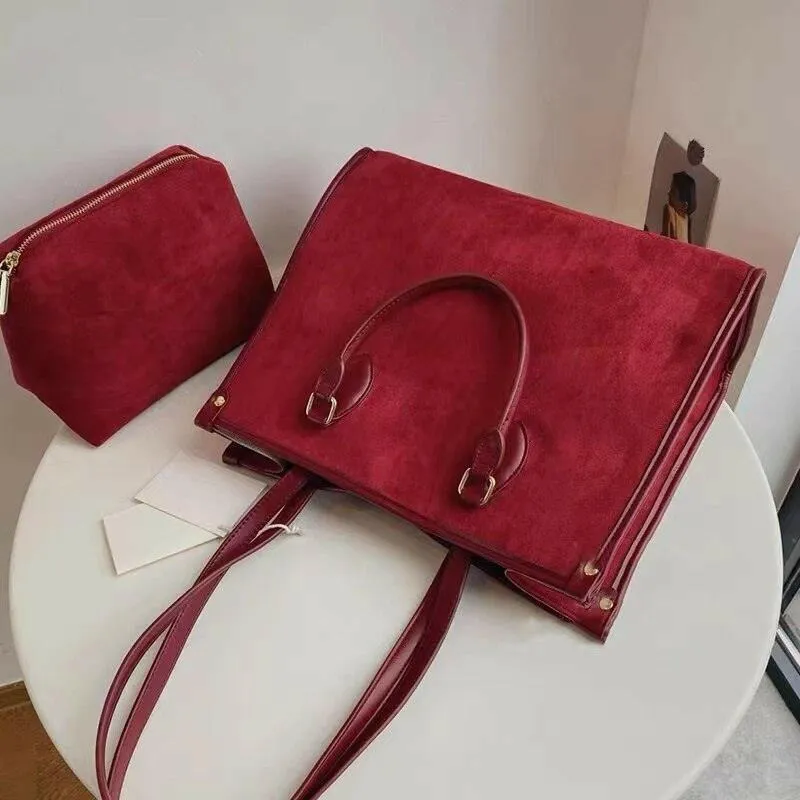 Women’s Velvet Large Capacity Tote